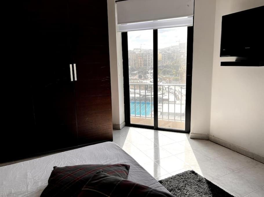 Seafront Meridionale 2Bedroom Apartment St. Julian's Zewnętrze zdjęcie